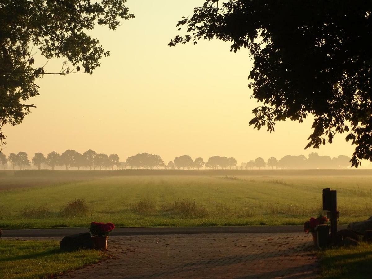 Hoeve Blitterswijk Scheerwolde エクステリア 写真